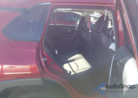 2025 Toyota Rav4 Xle Premium z USA, uszkodzony, nr VIN JTMA1RFV2SD120287